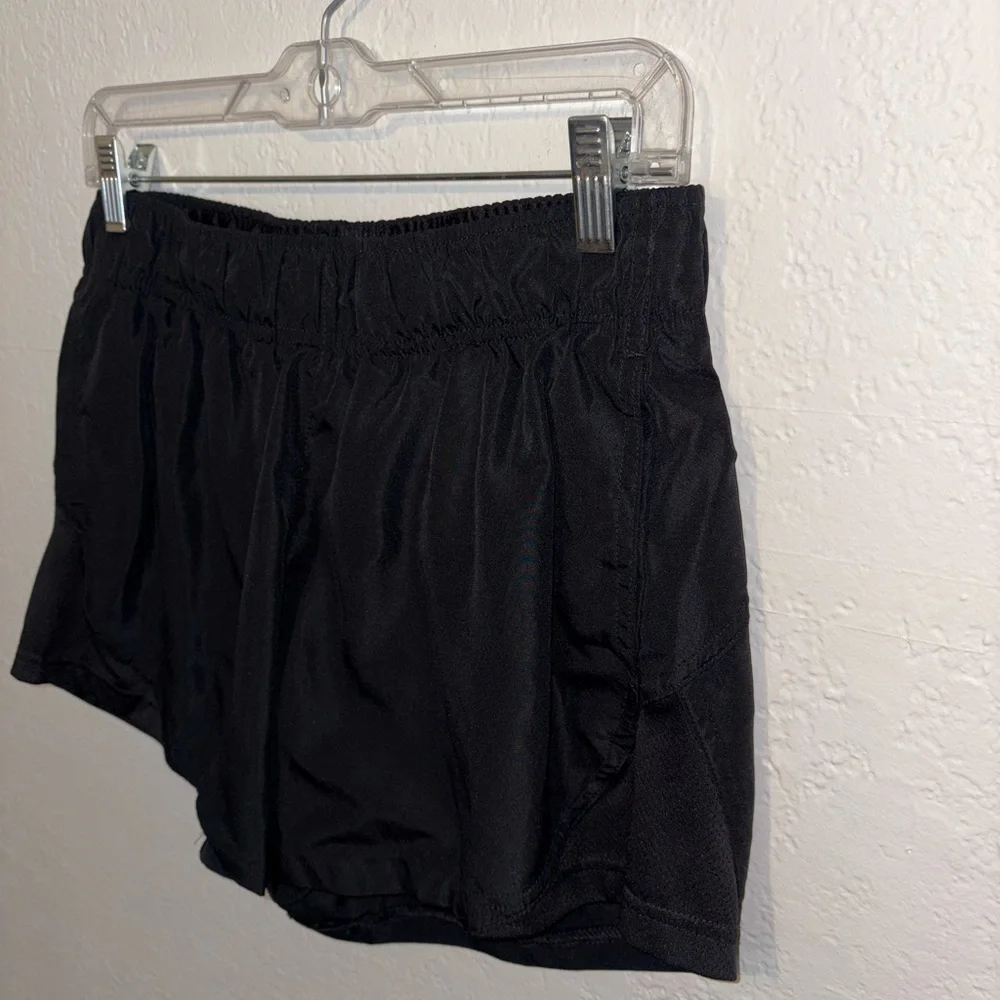 Athletic Works Black Running Shorts Women’s Size Medium 8-10